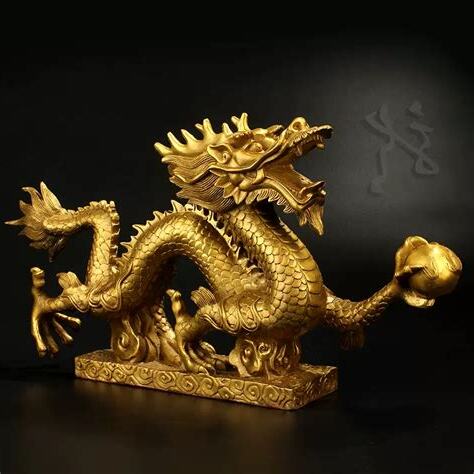 龍 擺設